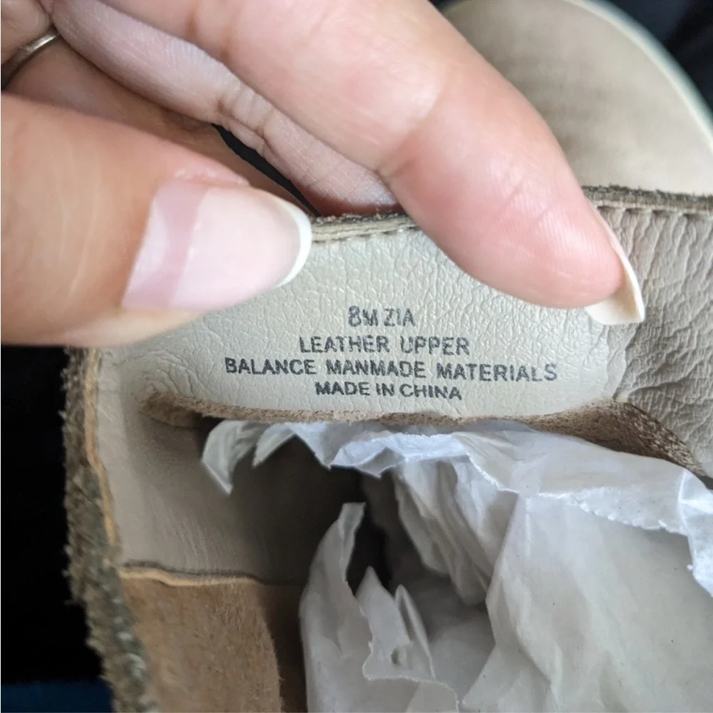 Crown Vintage Tan Sneakers with Suede Finish - Picture 6 of 11